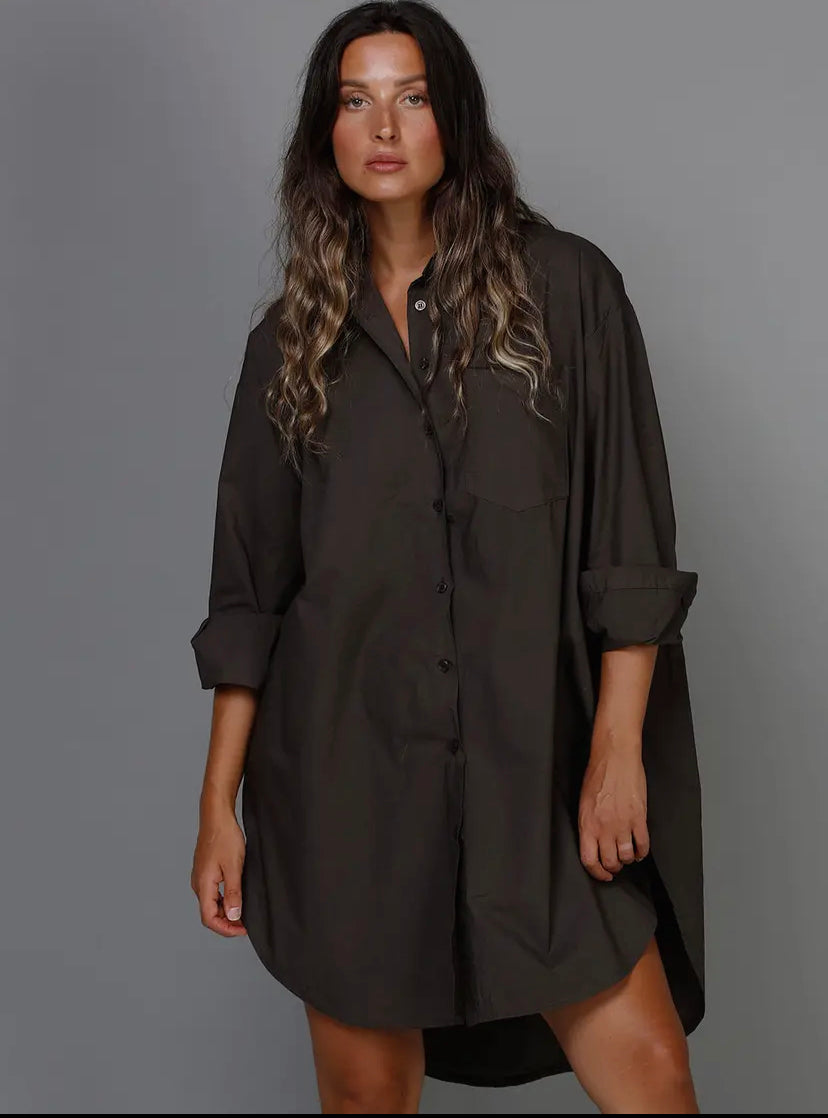 CHIC THE BLACK LABEL BOYFRIEND OVERSIZED SHIRT
